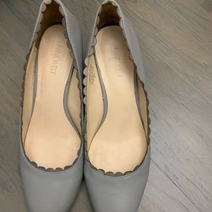 USED NINE WEST BLOCK HEEL PUMP SIZE 9